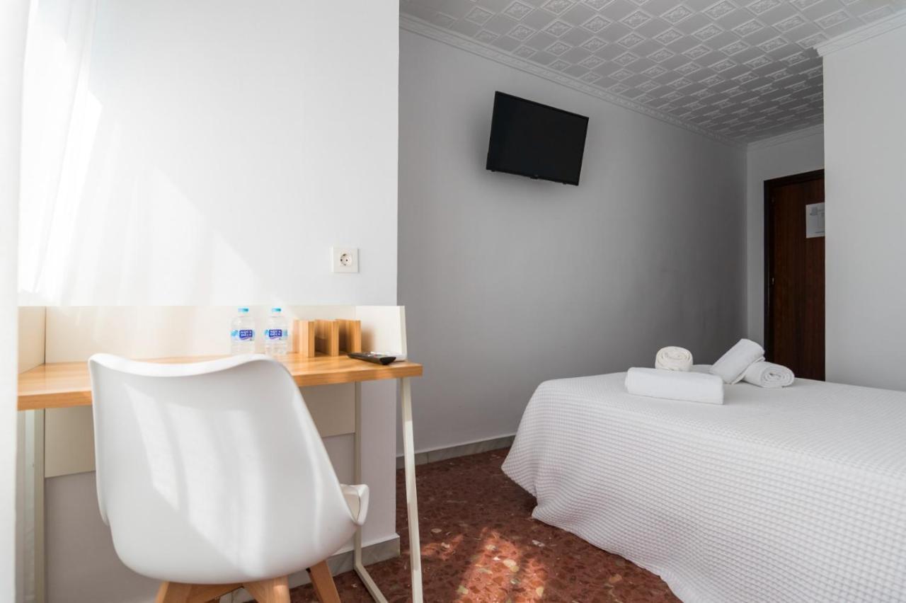 Hostal Hs Puerto Lumbreras Luaran gambar